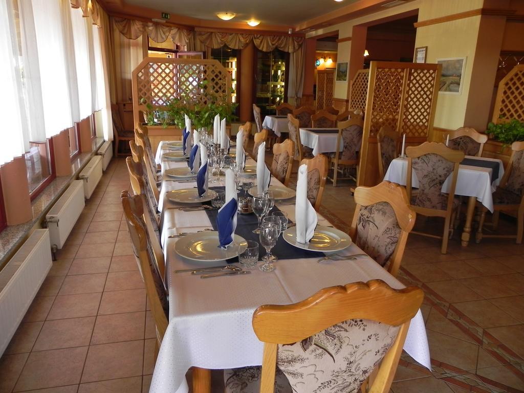 Motel Majolka Ptuj Bagian luar foto